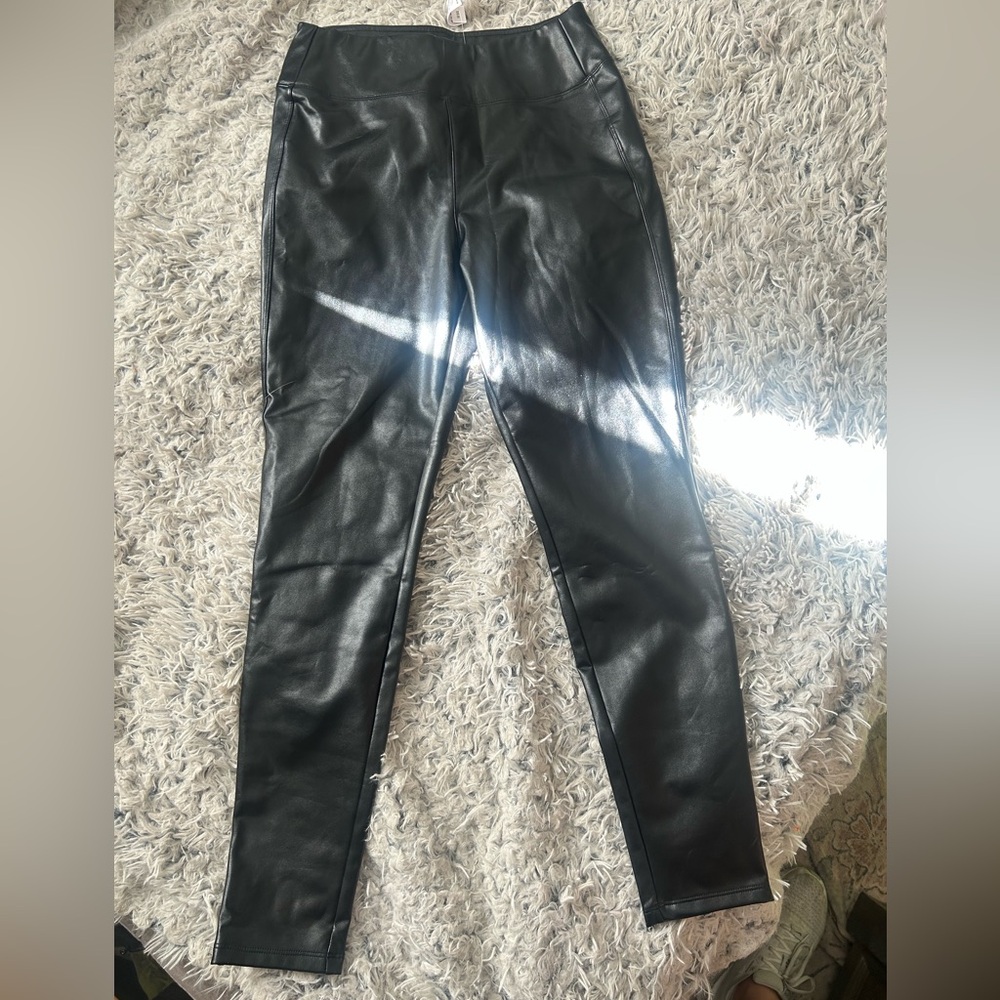 Faux leather leggings